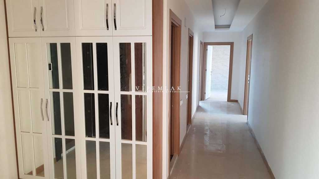 ERDEMLİ ÖZBORAK İNŞAATTA ACİL SATILIK 4+1 LÜKS DAİRE