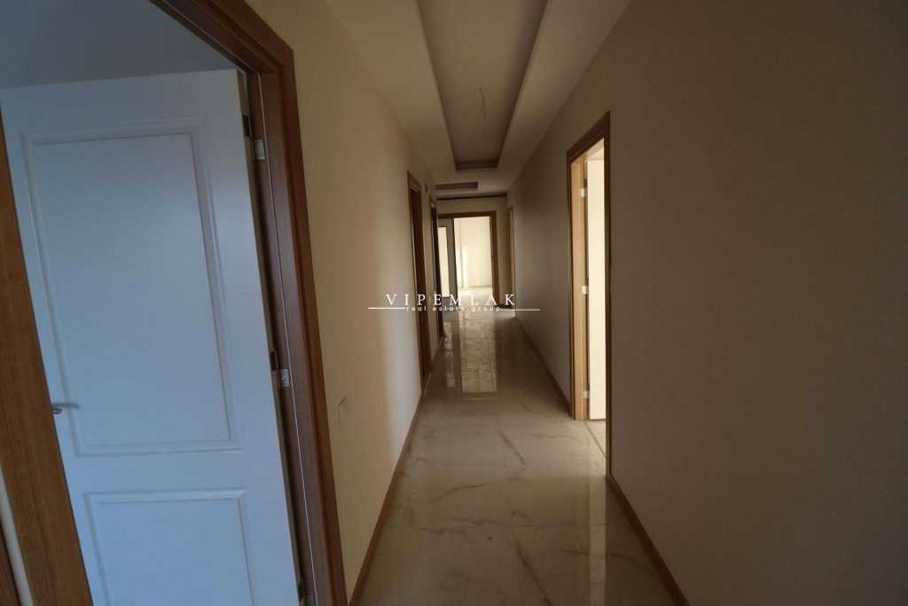 ERDEMLİ ÖZBORAK İNŞAATTA ACİL SATILIK 4+1 LÜKS DAİRE