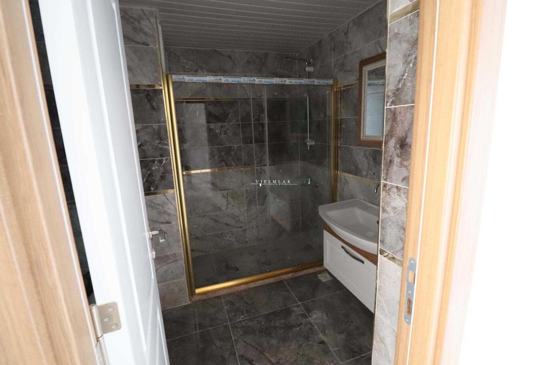  4 + 1 LUXE FLAT TE KOOP IN ERDEMLİ ÖZBORAK BOUW