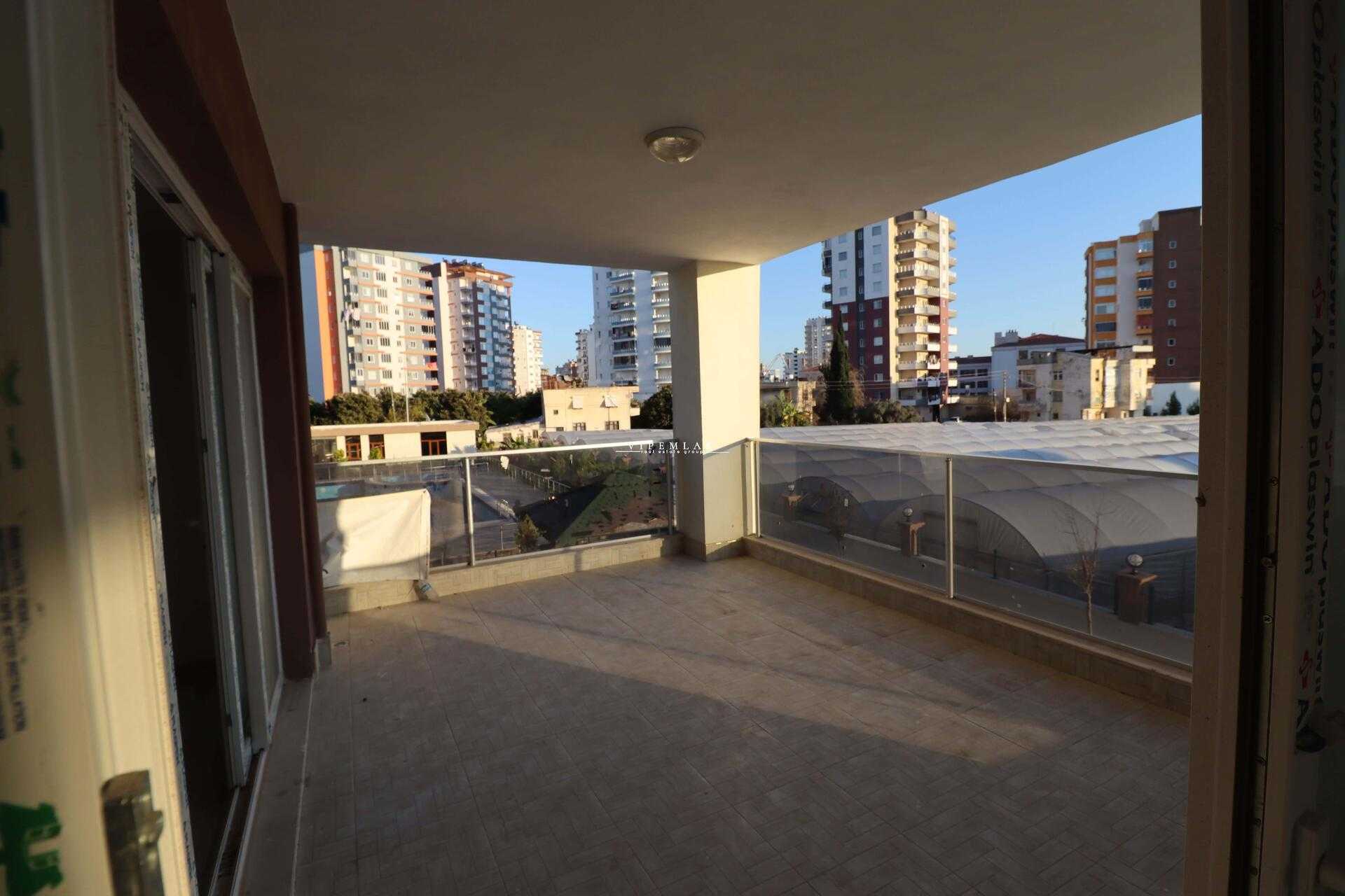  4 + 1 LUXE FLAT TE KOOP IN ERDEMLİ ÖZBORAK BOUW