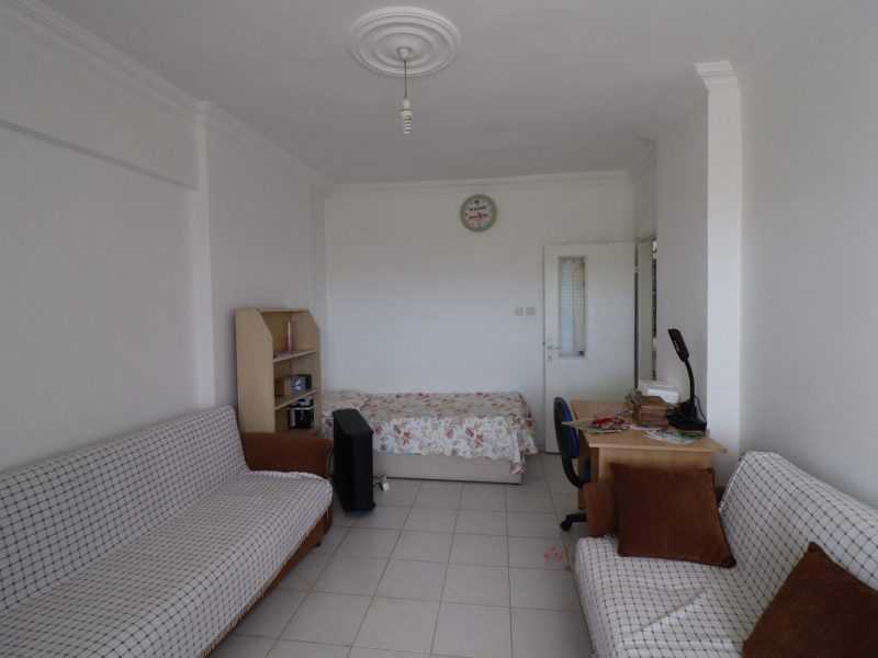 Mersin Çeşmeli Flamingo 5 Sitesinde 2+1 Eşyalı Satılık Daire
