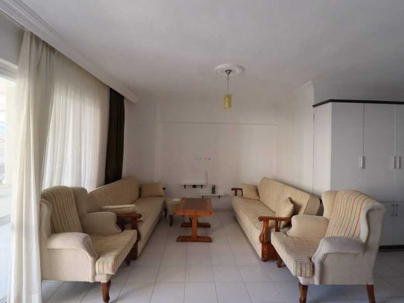 Mersin Çeşmeli Flamingo 5 Sitesinde 2+1 Eşyalı Satılık Daire