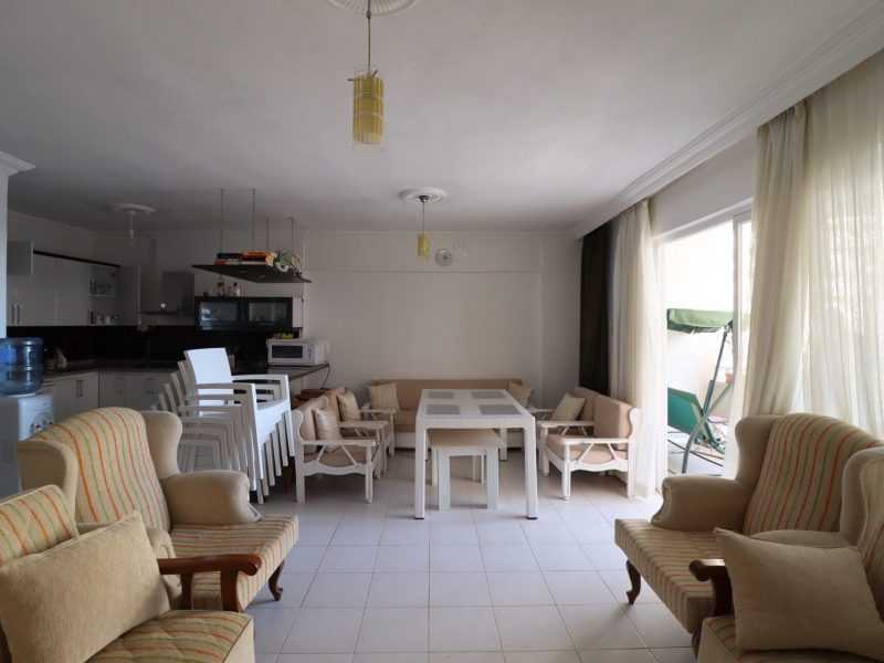 Mersin Çeşmeli Flamingo 5 Sitesinde 2+1 Eşyalı Satılık Daire