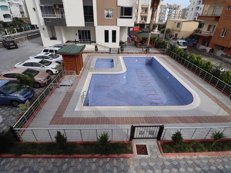 Erdemli Alata Merintur Sitesinde 3+1 Teraslı Satılık Daire