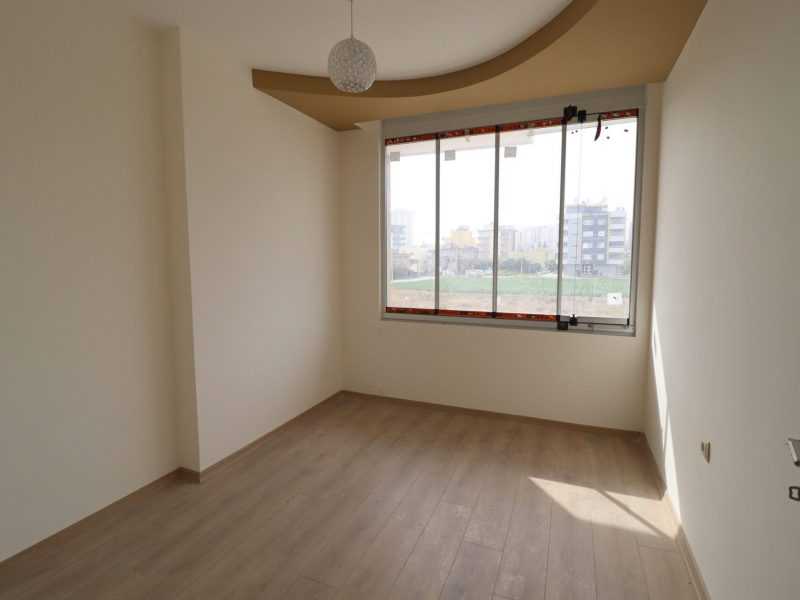 Erdemli Alata Merintur Sitesinde 3+1 Teraslı Satılık Daire