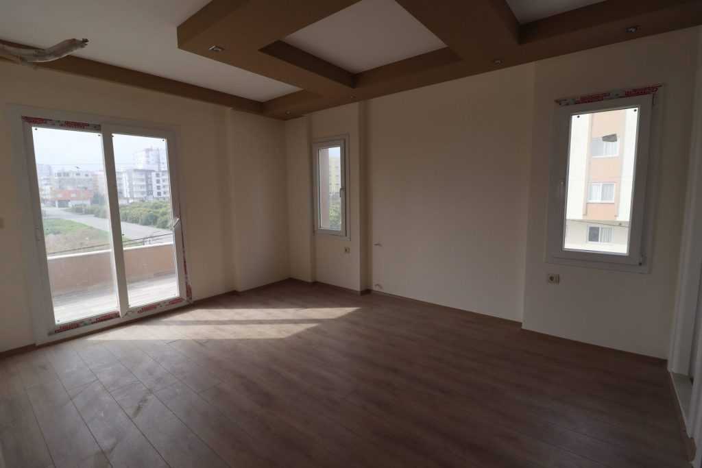 Erdemli Alata Merintur Sitesinde 3+1 Teraslı Satılık Daire