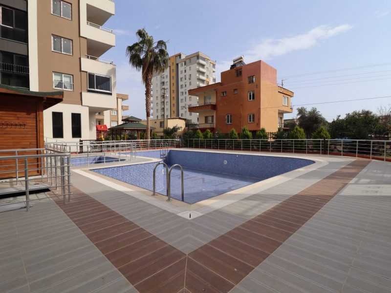 Erdemli Alata Merintur Sitesinde 3+1 Teraslı Satılık Daire