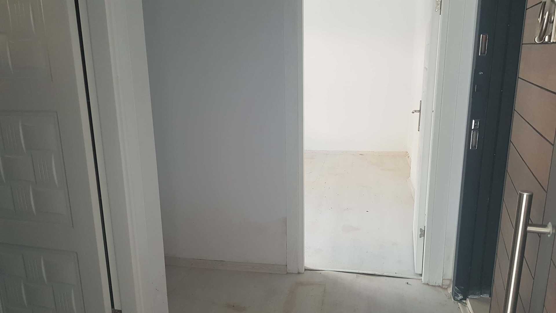  ERDEMLİ CENTER 1 + 1 DRINGEND ZU VERKAUFEN SCHNÄPPCHENPREIS WOHNUNG
