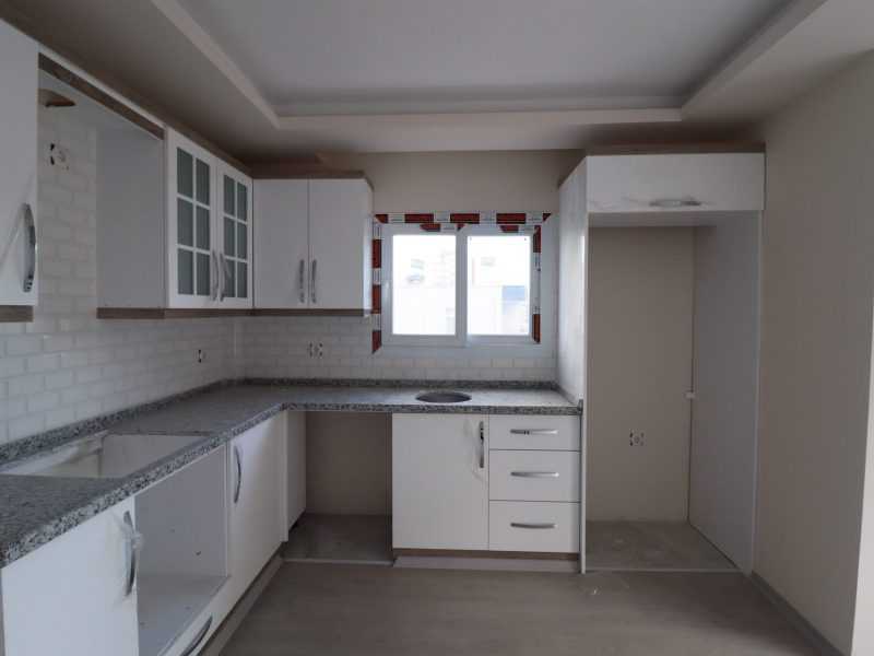 Erdemli Emniyet Müdürlüğü Civarında 2+1 Satılık Daire