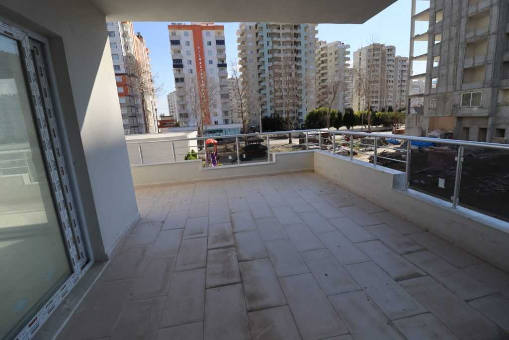 Mersin Erdemli Arpaçbahşiş Solin Park Geniş Balkonlu Satılık 2+1 Daire