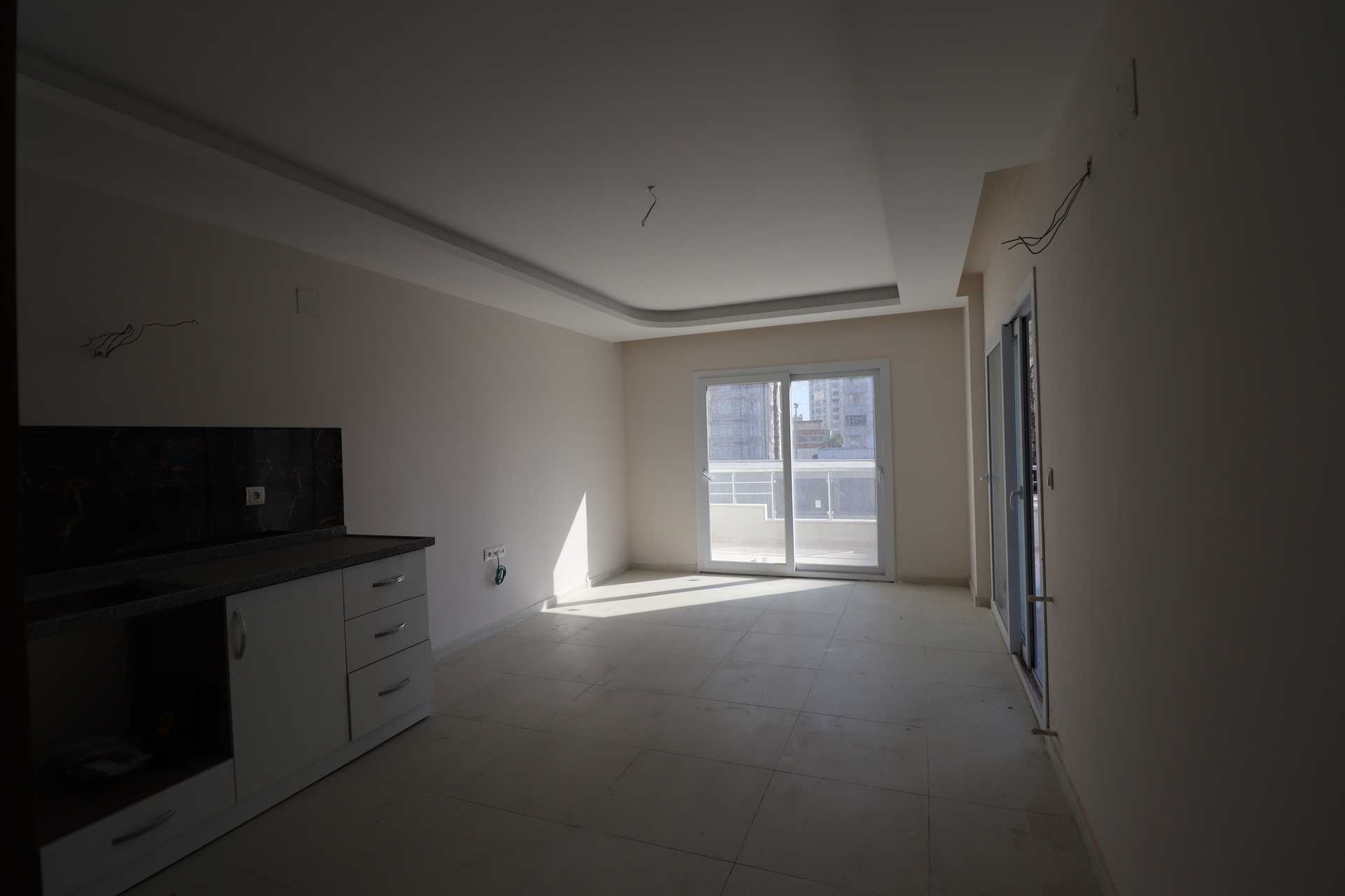 Mersin Erdemli Arpaçbahşiş Solin Park 2 + 1 appartement te koop met breed balkon