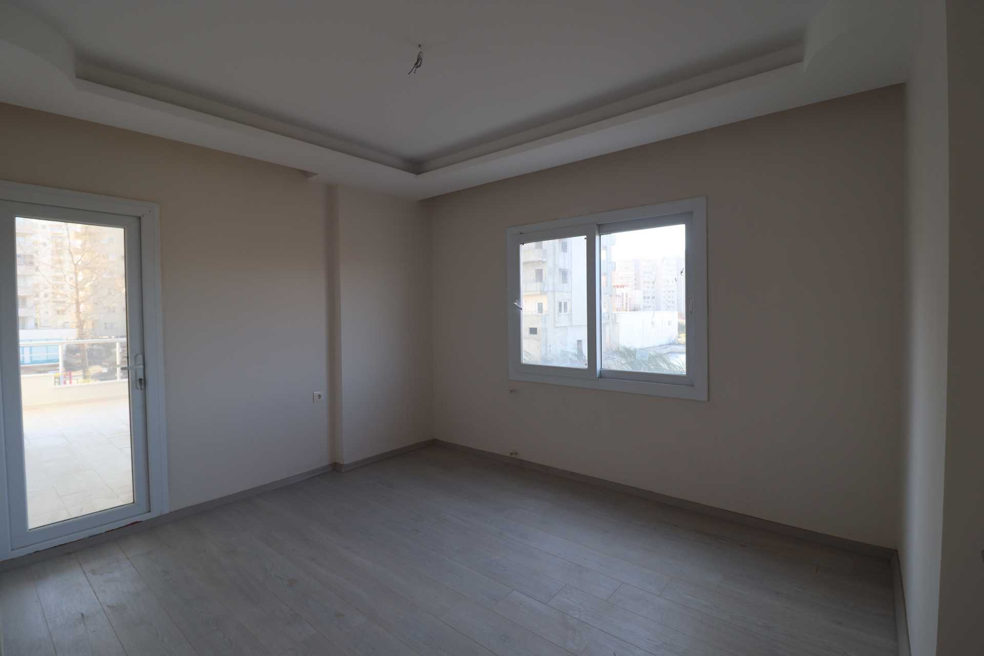 Mersin Erdemli Arpaçbahşiş Solin Park 2 + 1 appartement te koop met breed balkon