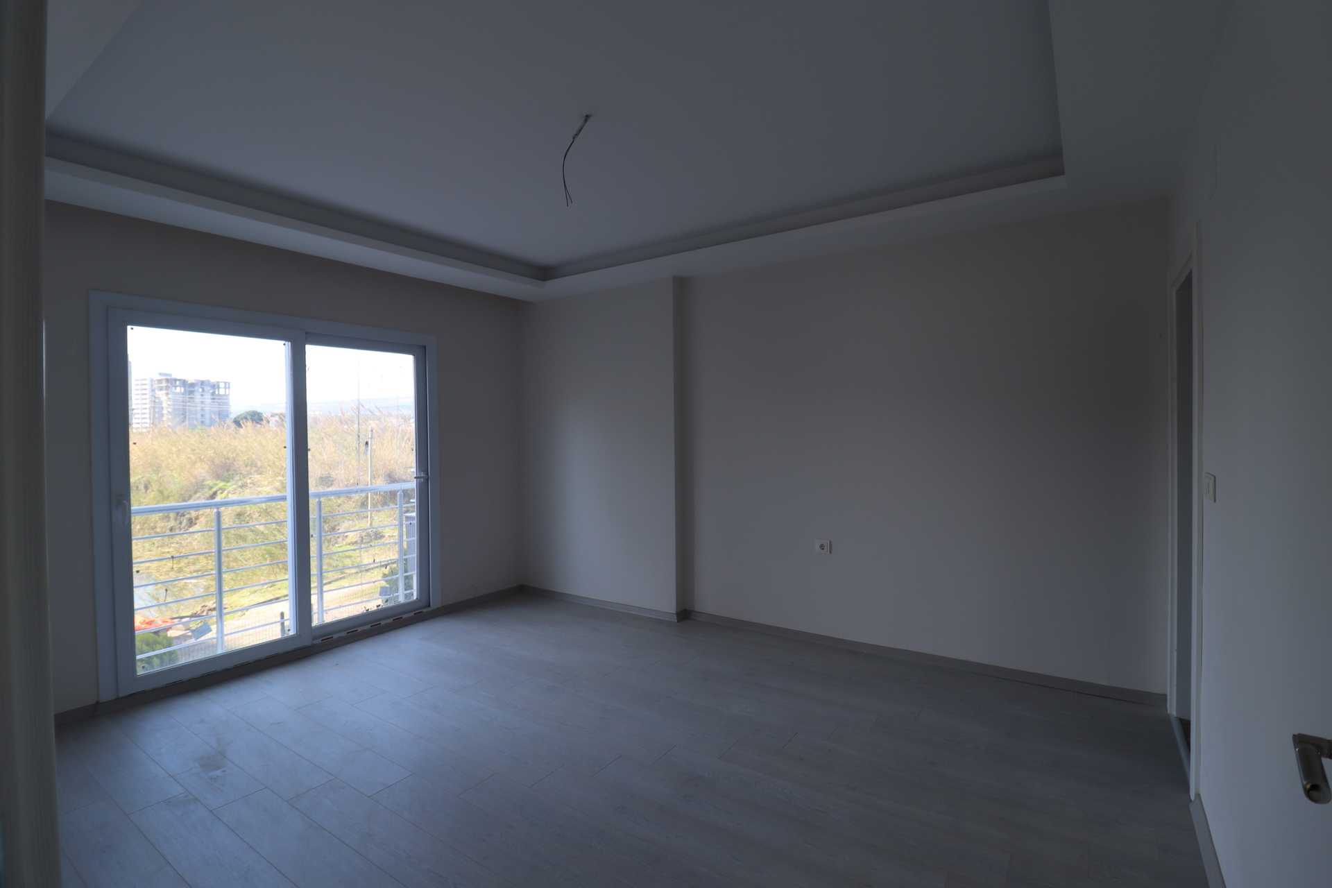 Mersin Erdemli Arpaçbahşiş Solin Park 2 + 1 appartement te koop met breed balkon