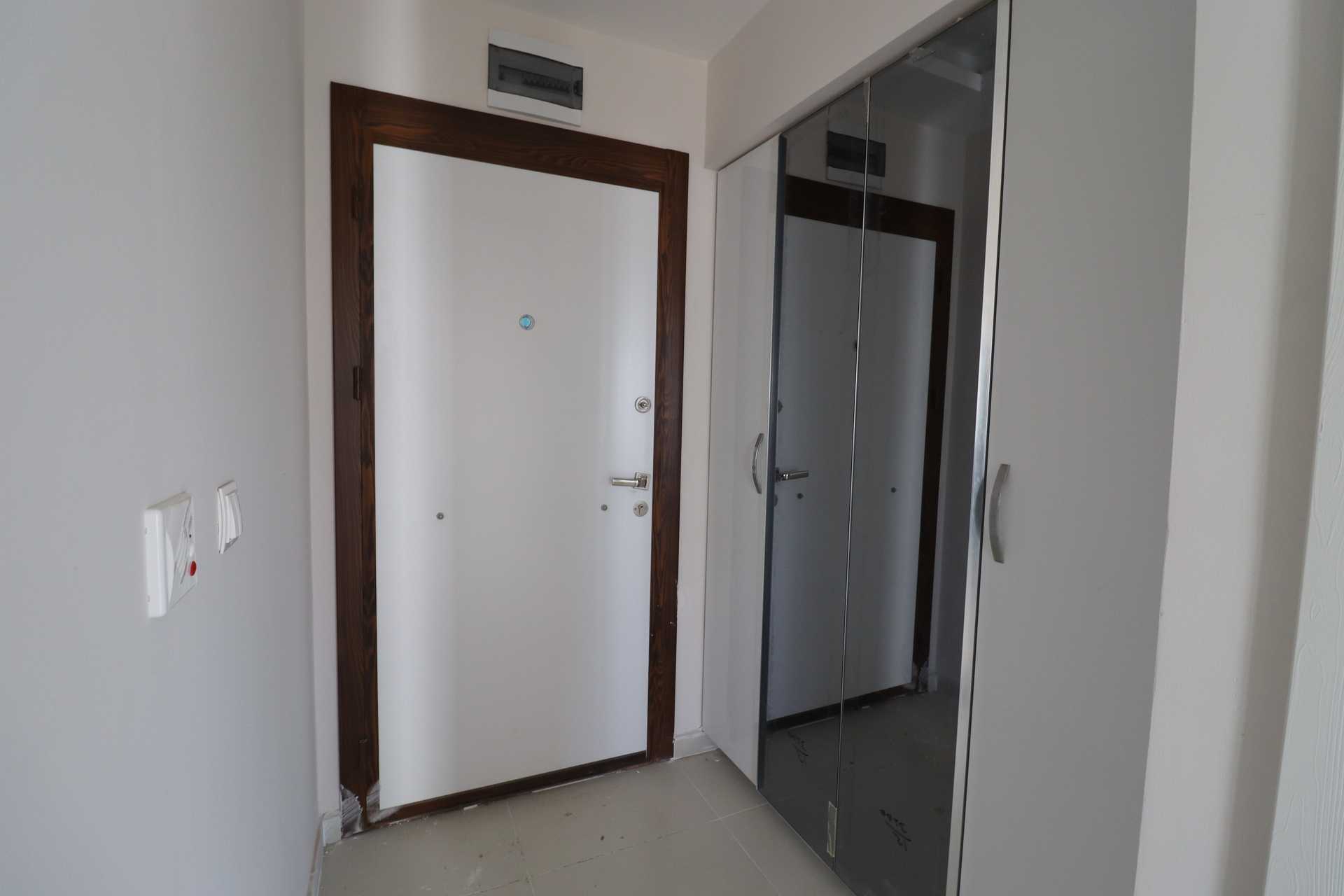 Mersin Erdemli Arpaçbahşiş Solin Park Complex 2+1 Appartement met Uitzicht op Zee Te Koop