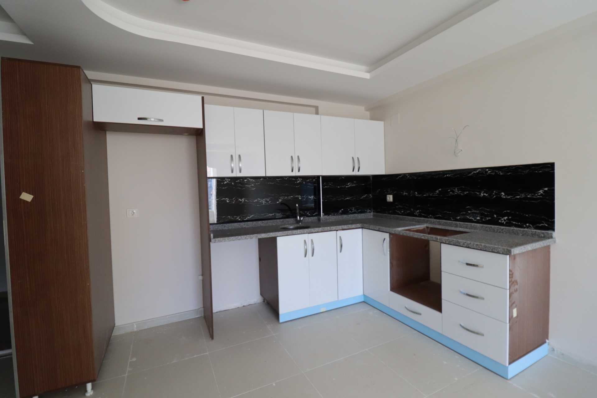 Mersin Erdemli Arpaçbahşiş Solin Park Complex 2+1 Wohnung mit Meerblick zu verkaufen