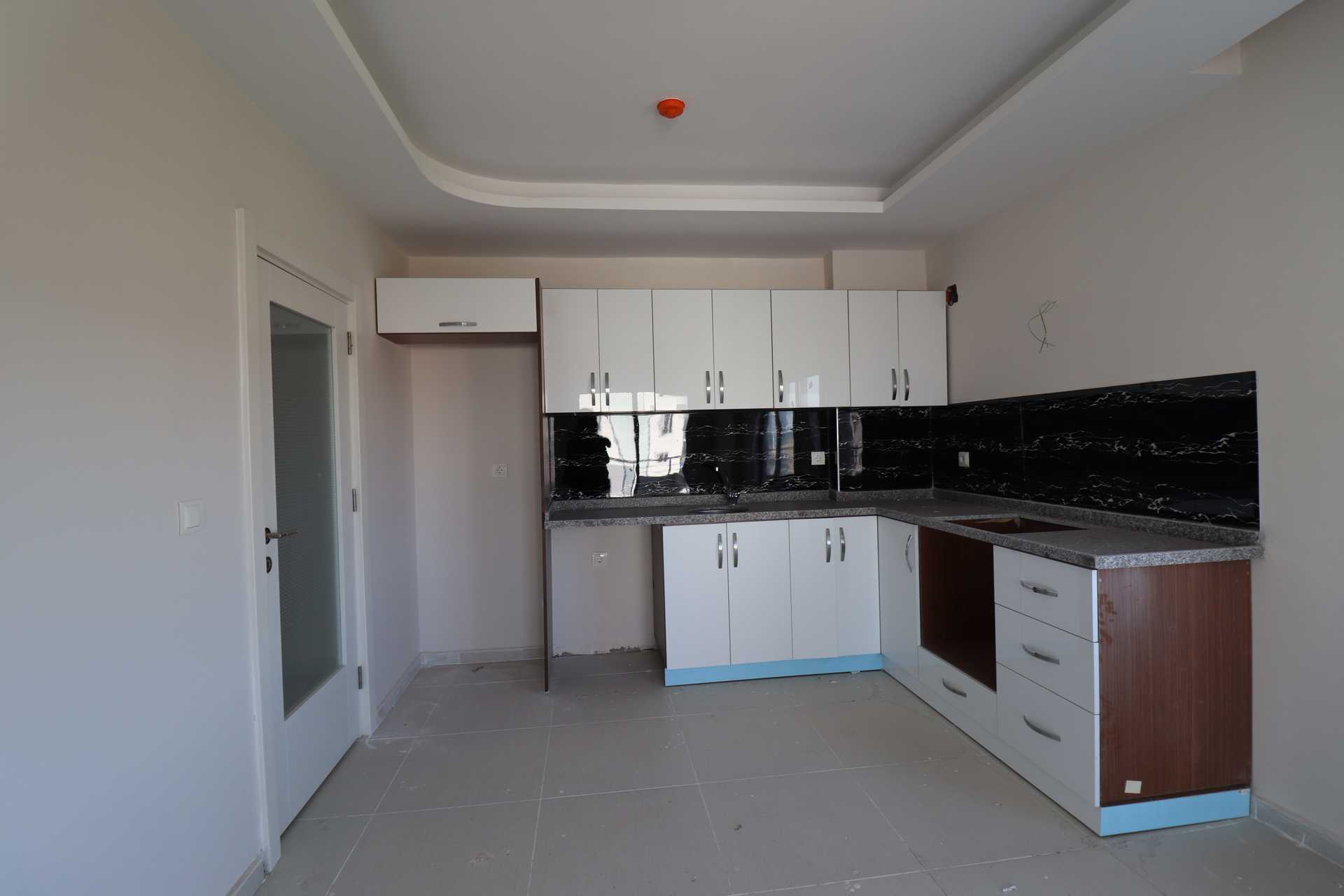Mersin Erdemli Arpaçbahşiş Solin Park Complex te koop 2 + 1 vlak