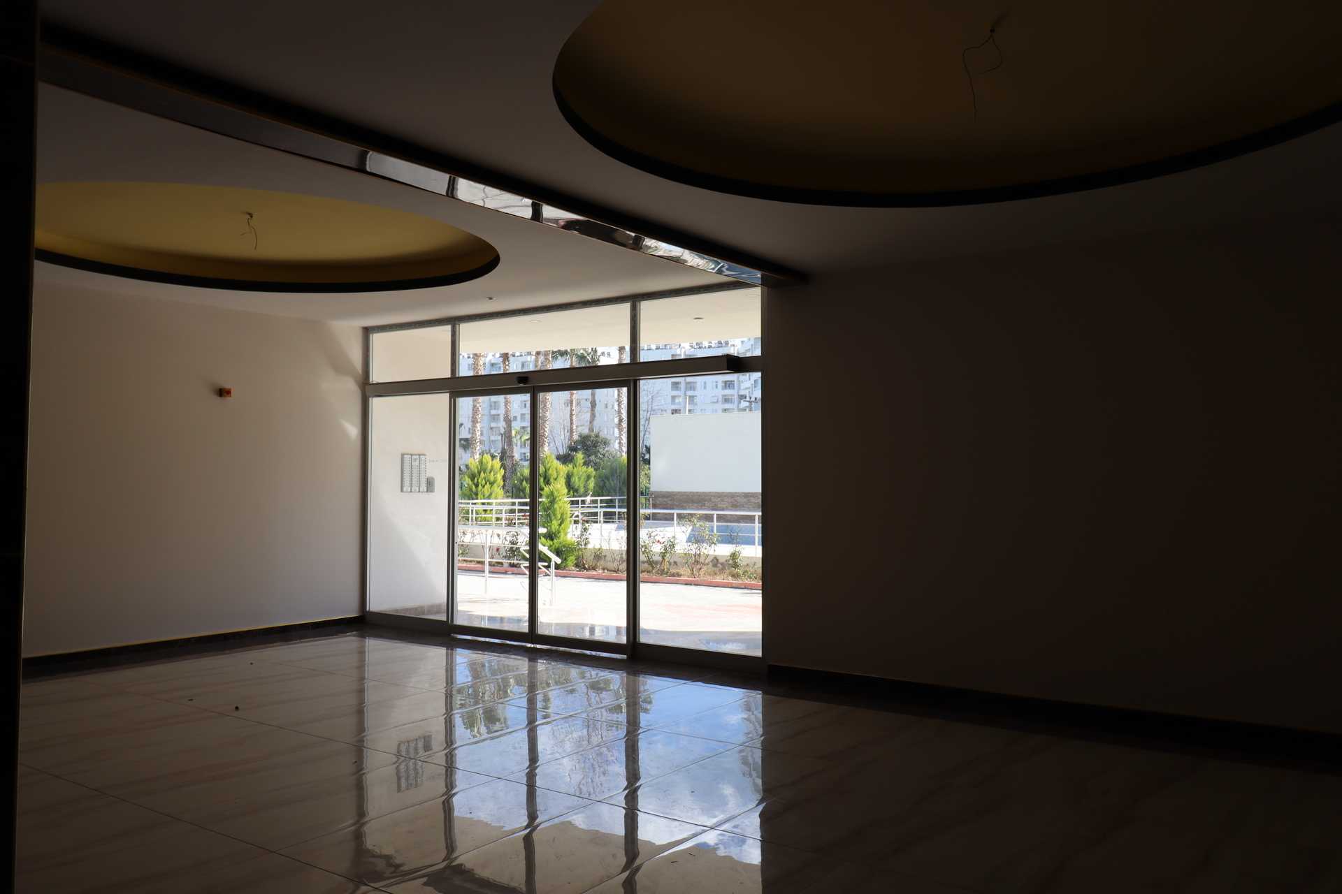 Mersin Erdemli Arpaçbahşiş Solin Park Complex 2+1 Wohnung mit Meerblick zu verkaufen
