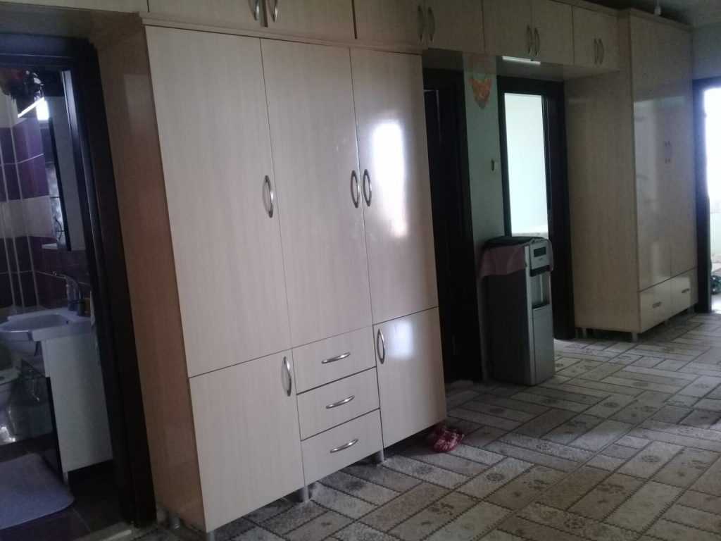 TÖMÜK YÜCESOY SITESINDE SATILIK YÜKSEK KAT 3+1 DAIRE