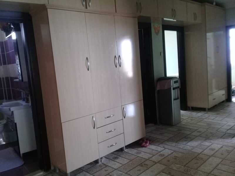 TÖMÜK YÜCESOY SITESINDE SATILIK YÜKSEK KAT 3+1 DAIRE