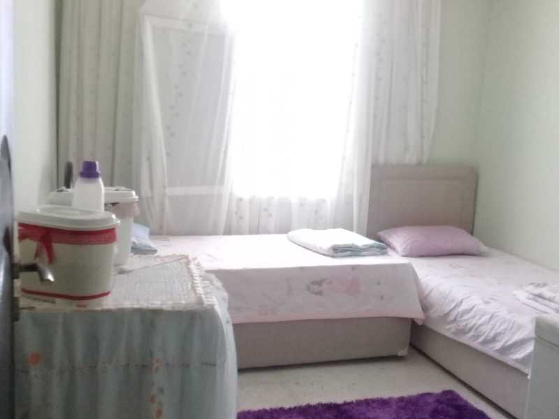 TÖMÜK YÜCESOY SITESINDE SATILIK YÜKSEK KAT 3+1 DAIRE