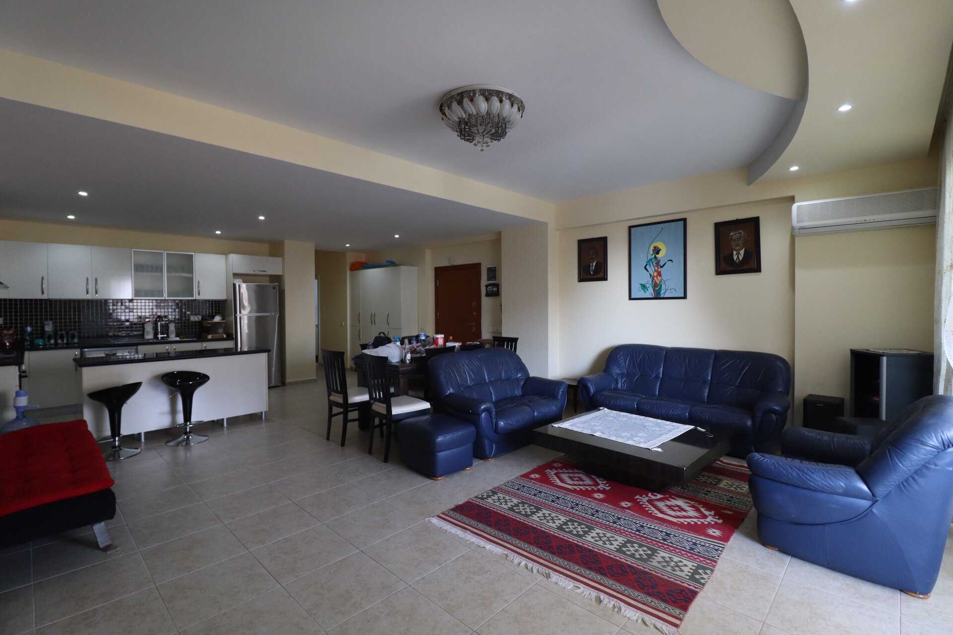 Mersin Queenaba Compound Zeezicht 3 + 1 Flat te koop