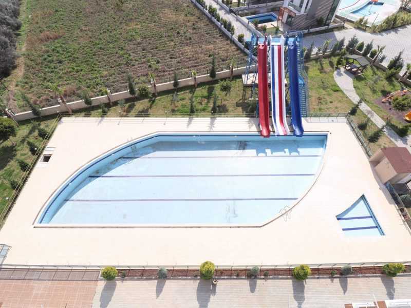 Erdemli Tömük Class Sitesinde 1+1 Satılık Daire