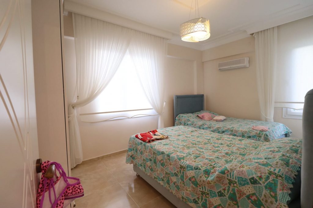 Kumkuyu Altınportakal Sitesi Satılık 4+1 Denize Sıfır Bağımsız  Villa