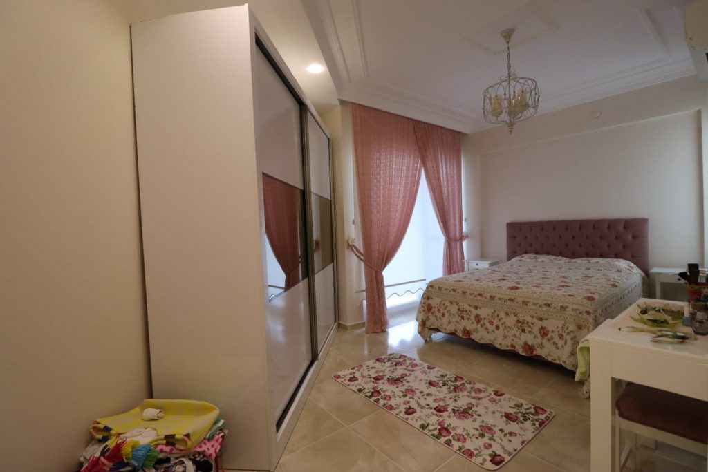 Kumkuyu Altınportakal Sitesi Satılık 4+1 Denize Sıfır Bağımsız  Villa