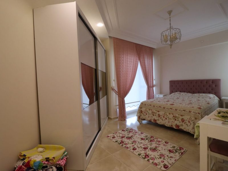 Kumkuyu Altınportakal Sitesi Satılık 4+1 Denize Sıfır Bağımsız Villa