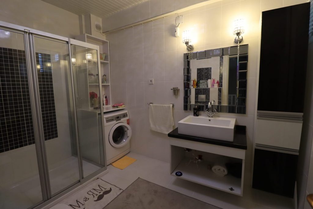 Kumkuyu Altınportakal Sitesi Satılık 4+1 Denize Sıfır Bağımsız  Villa
