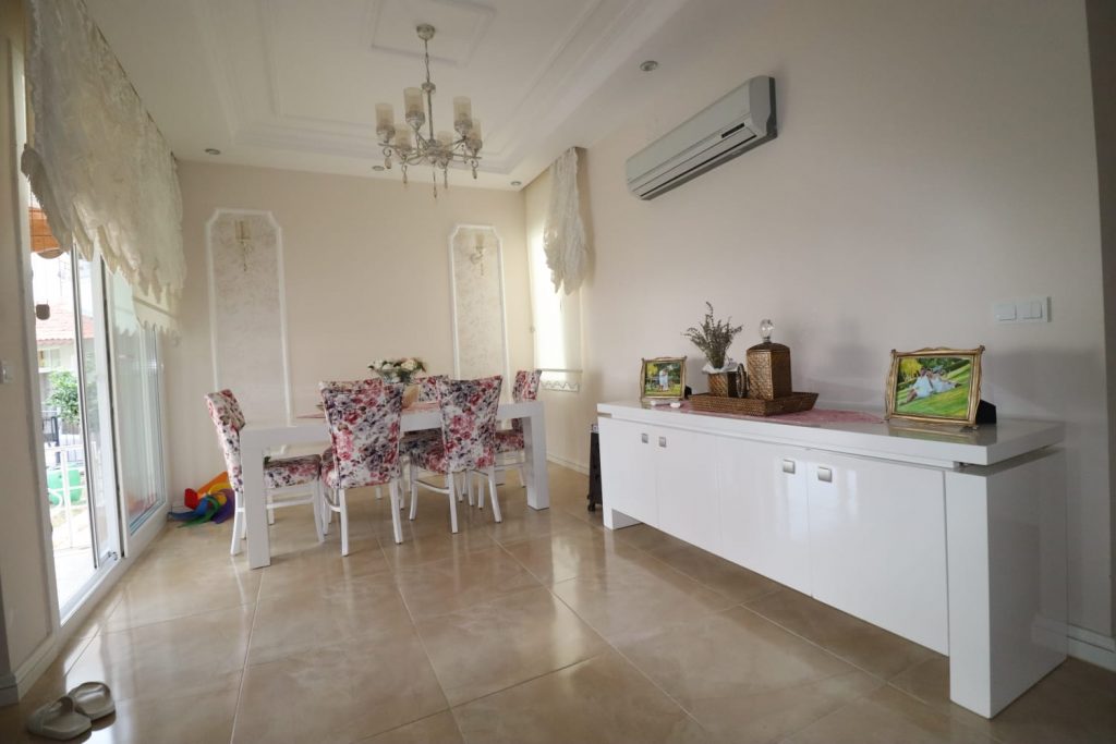Kumkuyu Altınportakal Sitesi Satılık 4+1 Denize Sıfır Bağımsız  Villa