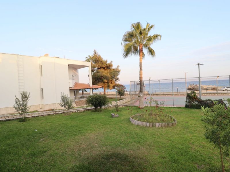 Kumkuyu Altınportakal Sitesi Satılık 4+1 Denize Sıfır Bağımsız Villa