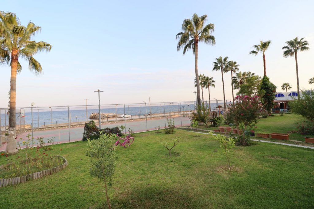Kumkuyu Altınportakal Sitesi Satılık 4+1 Denize Sıfır Bağımsız  Villa