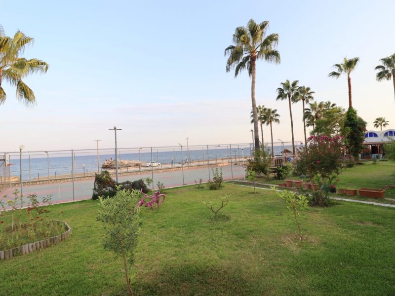 Kumkuyu Altınportakal Sitesi Satılık 4+1 Denize Sıfır Bağımsız Villa