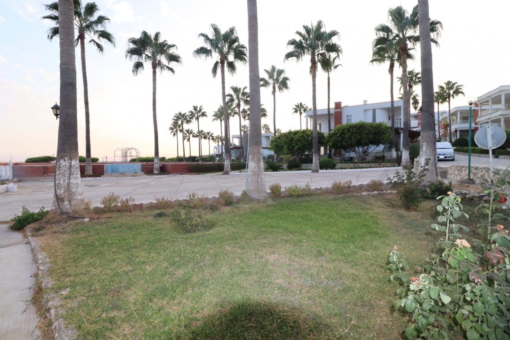 Kumkuyu Altınportakal Sitesi Satılık 4+1 Denize Sıfır Bağımsız  Villa