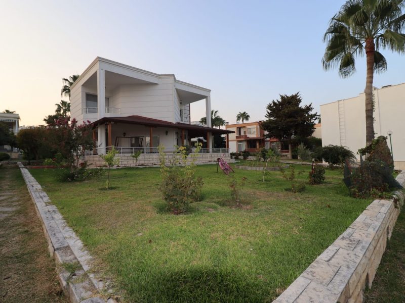 Kumkuyu Altınportakal Sitesi Satılık 4+1 Denize Sıfır Bağımsız Villa