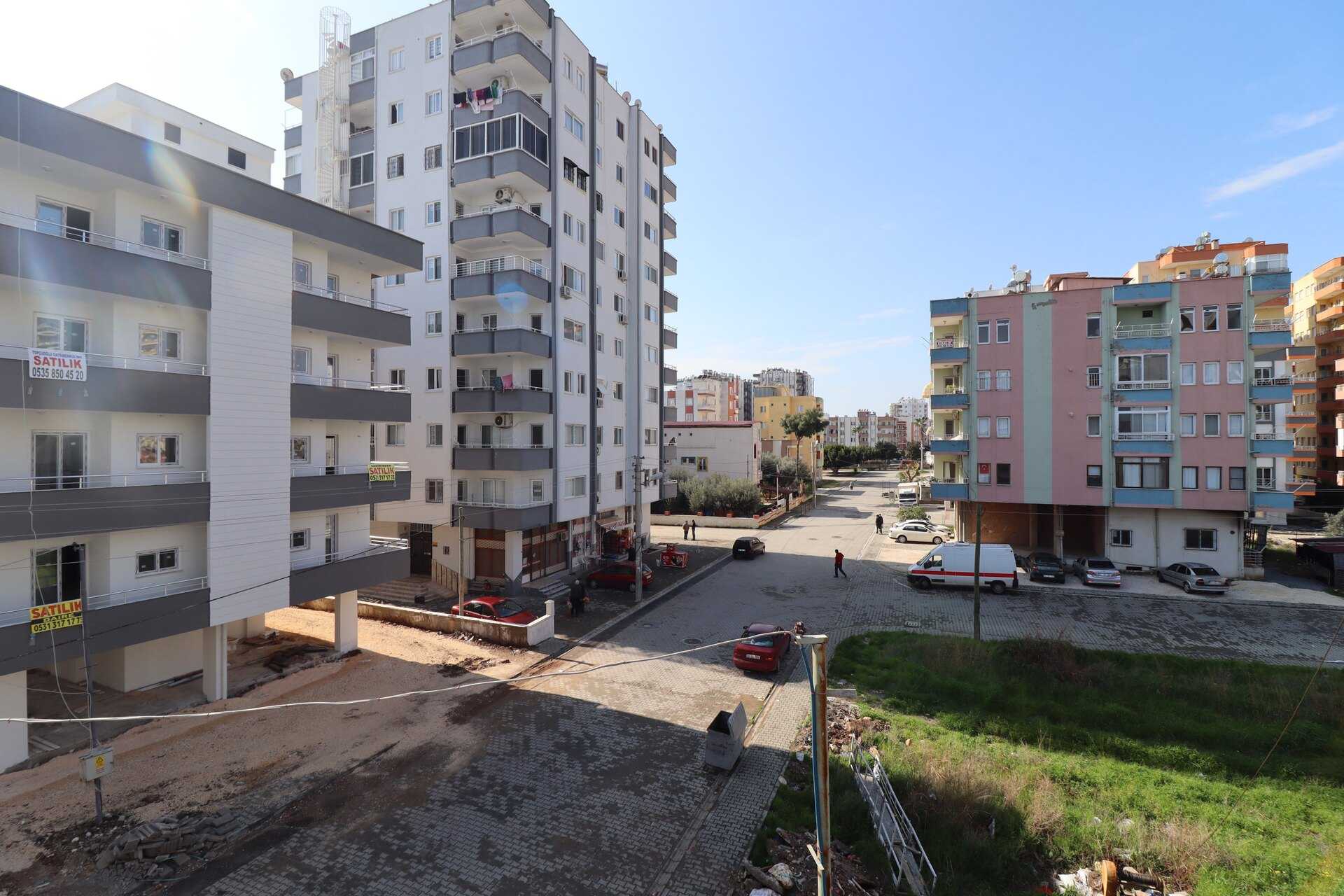 Erdemli Alata Mah 2 + 1 onafhankelijke keuken 3-Front appartement te koop in 2 maanden