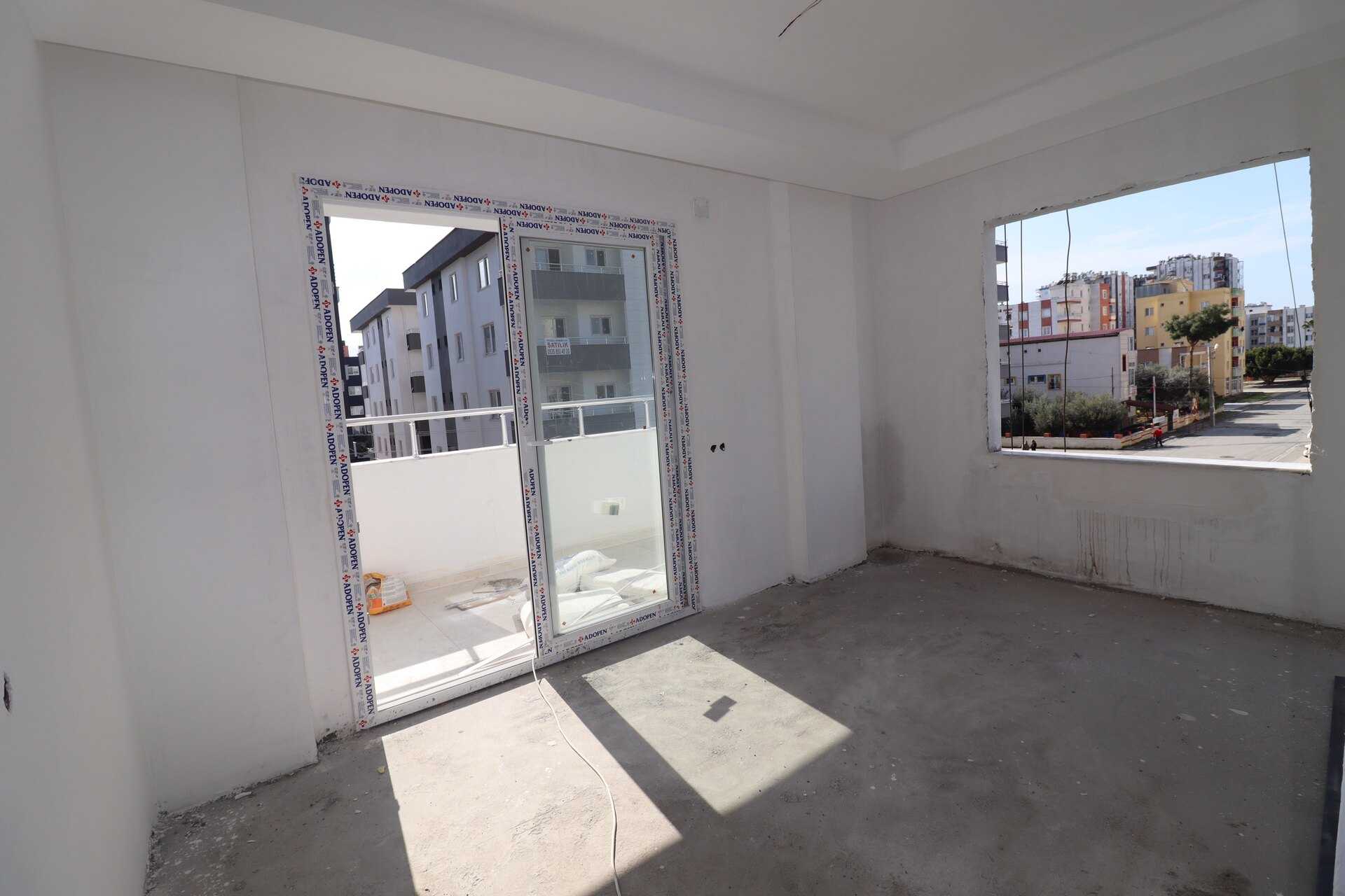 Erdemli Alata Mah 2 + 1 onafhankelijke keuken 3-Front appartement te koop in 2 maanden