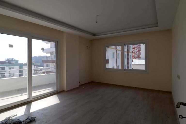 Erdemli Alata mah. D400 Highway Independent Kitchen Apartment mit 2 Schlafzimmern zum Verkauf mit 3 Fronten