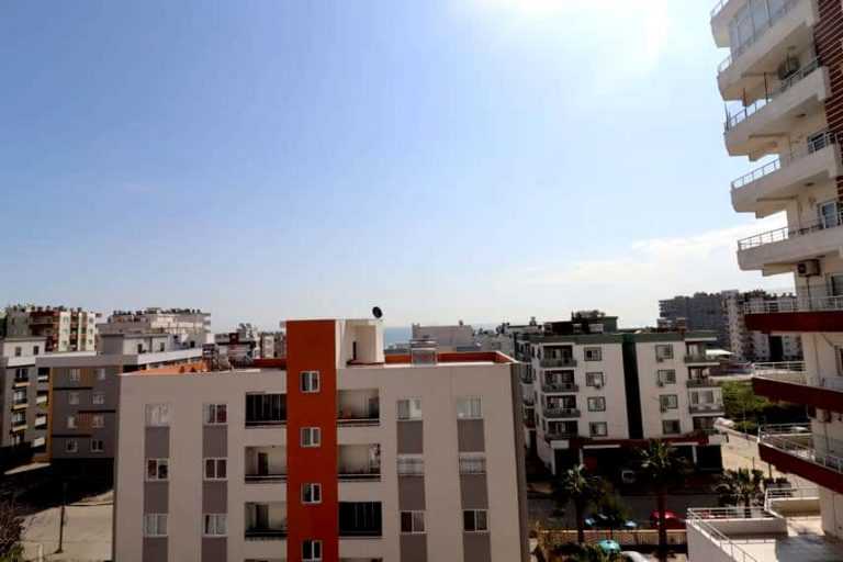Erdemli Alata mah. D400 Highway Independent Kitchen Apartment mit 2 Schlafzimmern zum Verkauf mit 3 Fronten