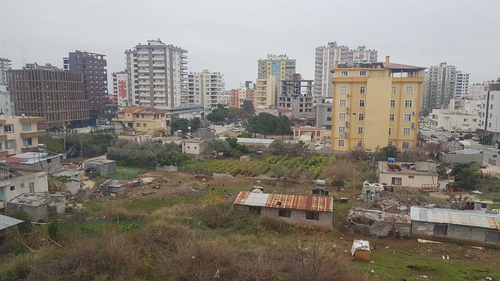  ERDEMLİ ALATA BUURT 2 + 1 ONAFHANKELIJKE KEUKEN APPARTEMENT TE KOOP