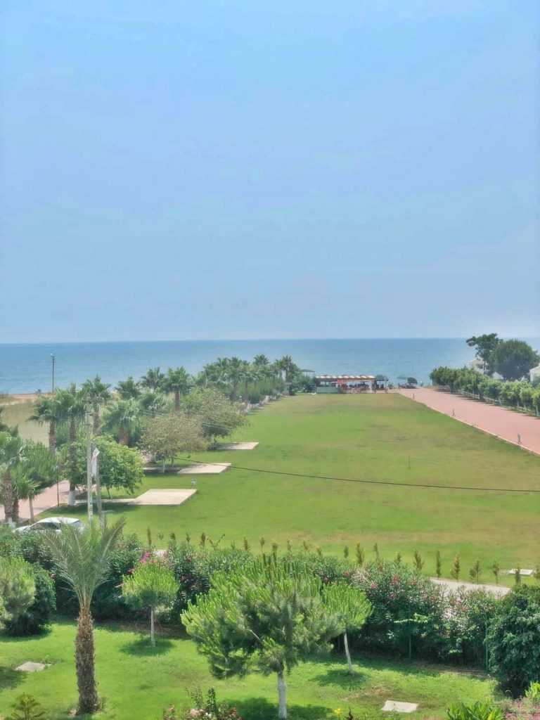 ÇEŞMELİ LİPARİS SUNFLOWERSDA SATILIK 3+1 YAZLIK DAİRE