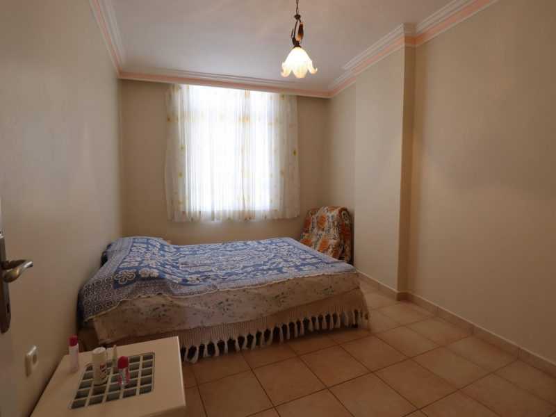 Erdemli Arpaçbahşiş Yıldız Taşı Sitesinde Denize Sıfır Satılık Daire