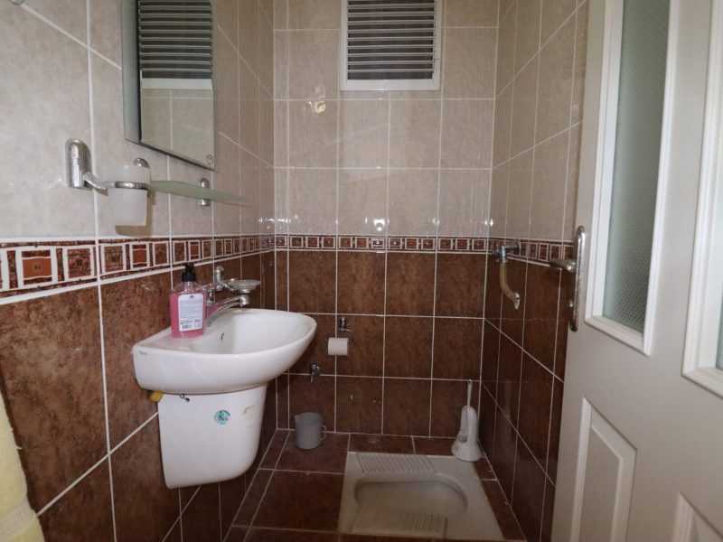 Erdemli Arpaçbahşiş Yıldız Taşı Sitesinde Denize Sıfır Satılık Daire
