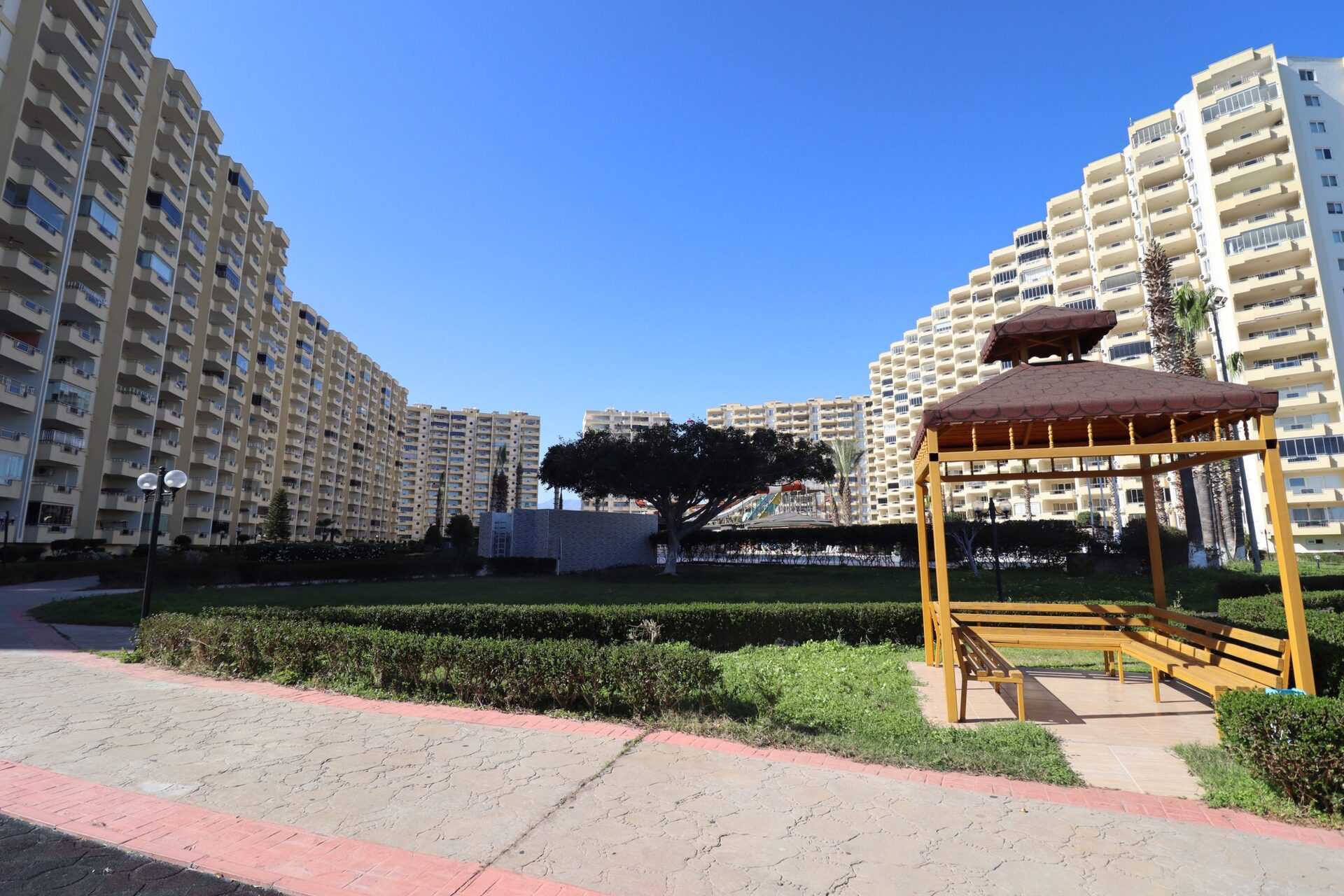 Mersin Erdemli Çeşmeli Aquapark Cenneti Liparis 5 Sitesi