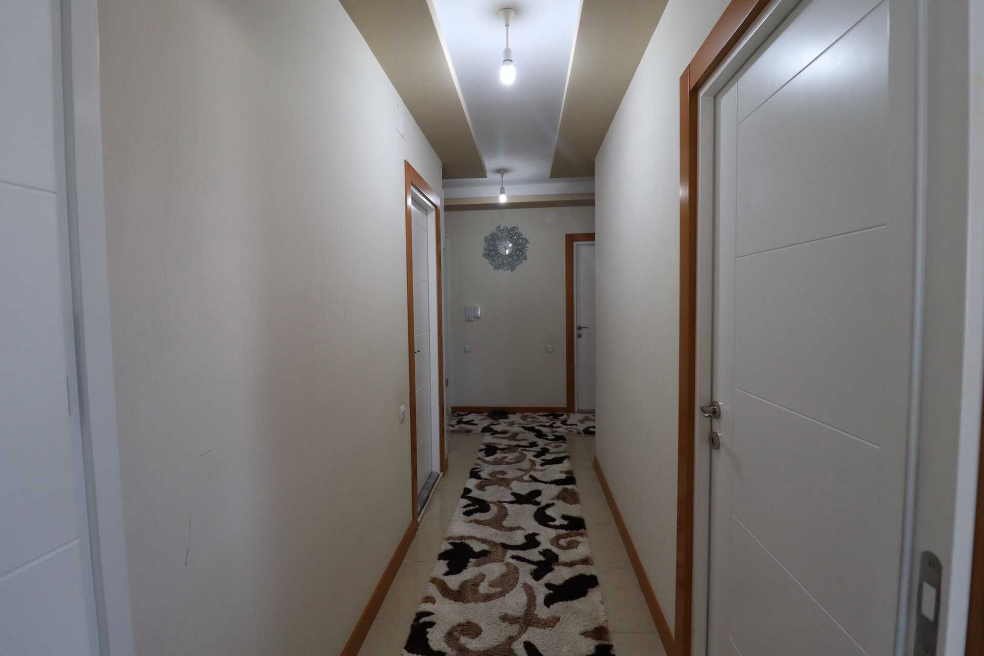 Erdemli Alata Mah. Verda Apt. 2 + 1 Grote, geschikte flat te koop