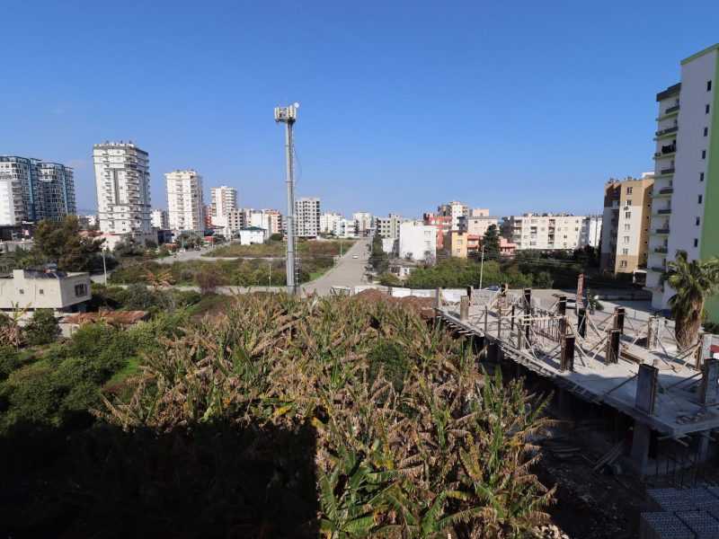 Erdemli Alata Mah. Verda Apt. Satılık 2+1 Geniş Uygun Daire