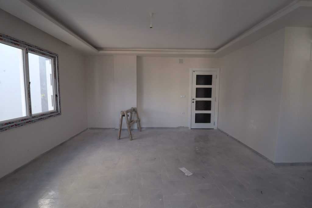Erdemli Alata Mah. 3 Cepheli Satılık 2+1 Ebeveyn Banyolu Daire
