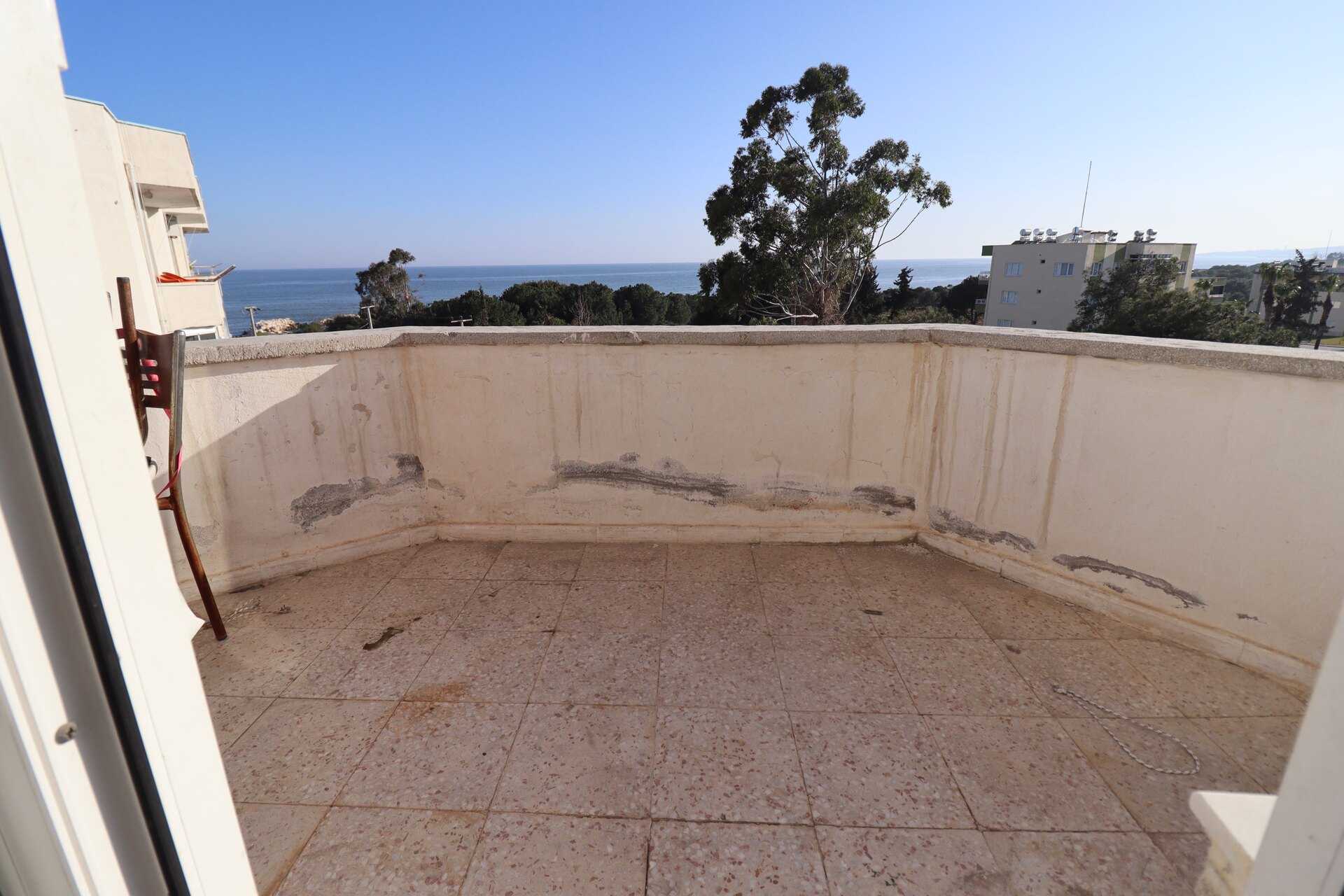 Mersin Erdemli Güzeldağ compound te koop 3 + 1 appartement met zeezicht