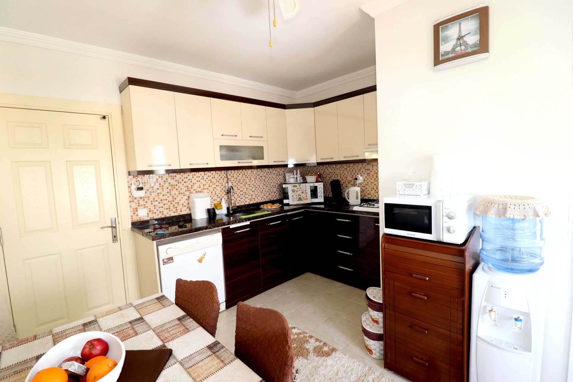 Mersin Erdemli Alata Meerblick Unabhängige Küche 4-seitige 3 + 1 Wohnung zu verkaufen